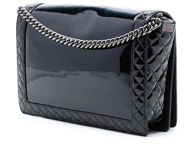Borsa a tracolla Chanel Boy Reverso Flap Extra Large in vernice nera Nero - vista 2