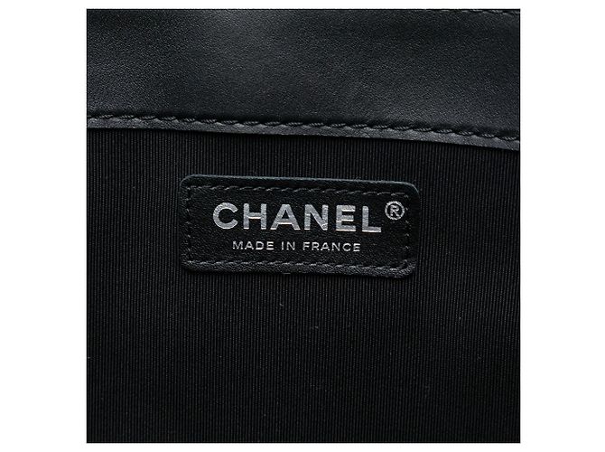 Borsa a tracolla Chanel Boy Reverso Flap Extra Large in vernice nera Nero - vista 5