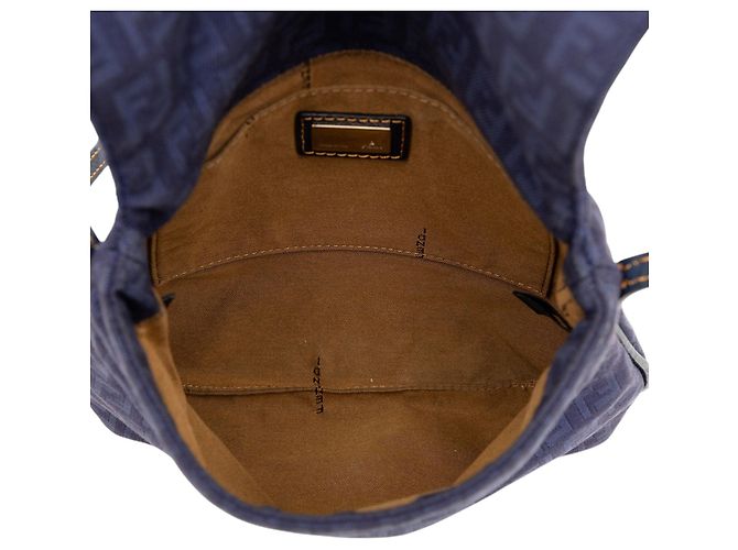 Borsa a tracolla Fendi Zucchino Canvas blu - vista 4