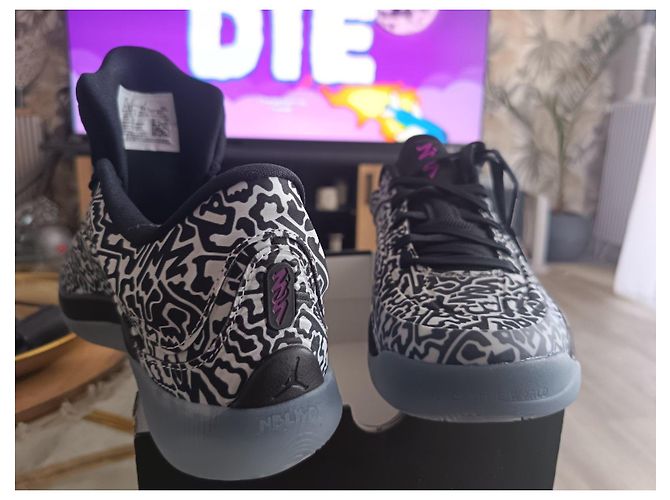 Autre Marque Sapatilhas Jordan Zion 4 Preto Branco Roxo - vista 6