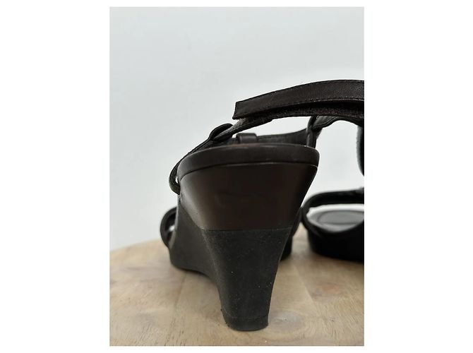 Sandali wedge in pelle marrone scuro da donna Prada - vista 8