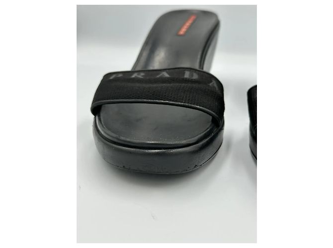 Mules con zeppa Prada eleganti realizzate in pelle liscia nera Nero - vista 13