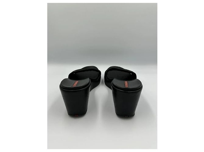 Mules con zeppa Prada eleganti realizzate in pelle liscia nera Nero - vista 6