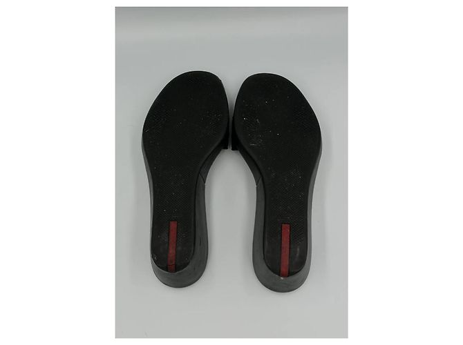 Mules con zeppa Prada eleganti realizzate in pelle liscia nera Nero - vista 9