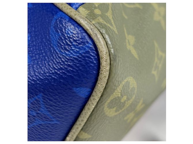Zaino Louis Vuitton Split Taigarama Cobalt Blu - vista 4