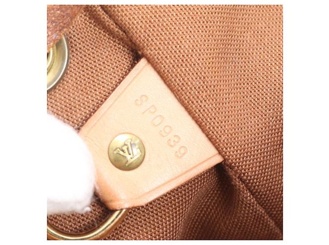 Zaino Louis Vuitton Monogram Montsouris GM Marrone - vista 9