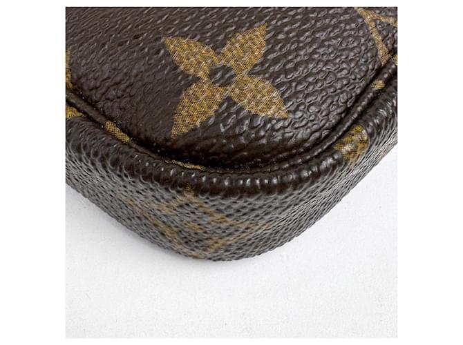 Louis Vuitton Monogram Mini Pochette Accessoires Marrone - vista 3