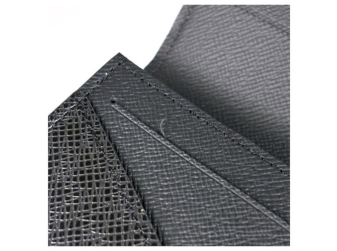 Portabiglietti Louis Vuitton Taiga Black Nero - vista 4