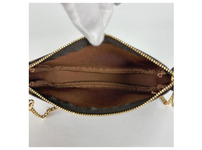 Louis Vuitton Mini Pochette Accessoires Marrone - vista 5