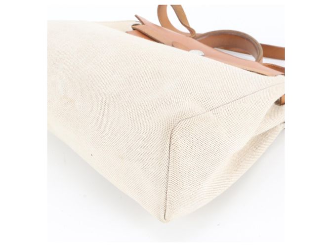 Herbag Hermès Borsa a tracolla Hermes Her Bag PM in pelle Beige Cammello - vista 6