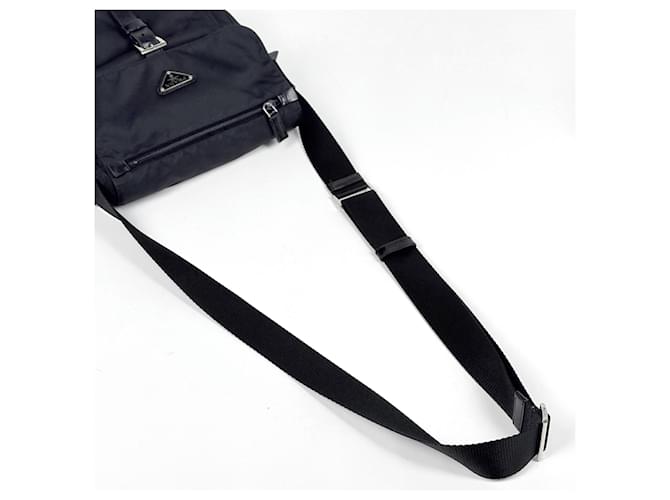 Borsa a tracolla Prada in nylon nero e pelle - vista 6