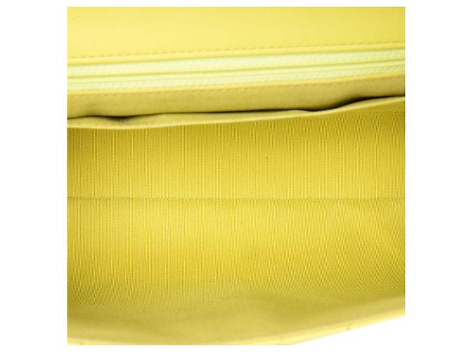 Chanel Yellow Small Quilted Calfskin Daily Chevron Flap Giallo - vista 4