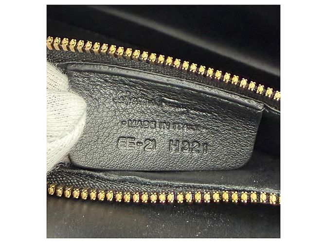 Salvatore Ferragamo Bolsa Tiracolo Ferragamo Gancini Joanne em couro preto - vista 6