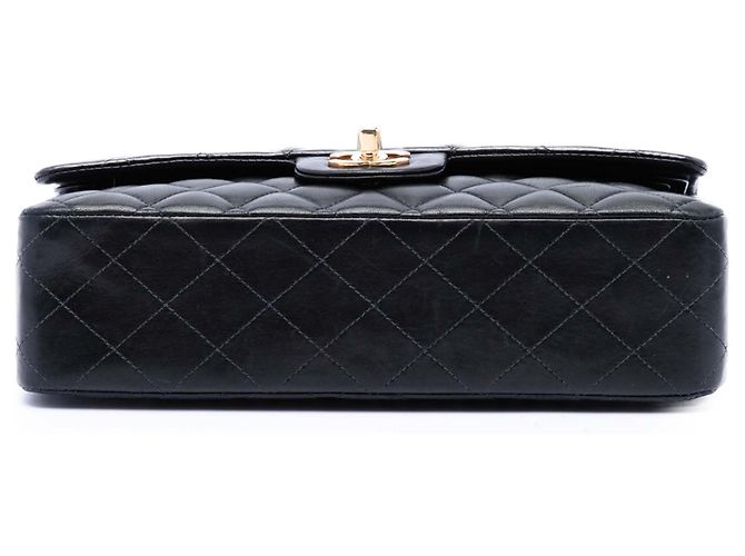 Chanel Black Medium Classic Lambskin Double Flap Schwarz - Ansicht 3