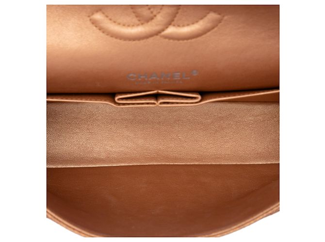 Chanel Brown Medium Classic Metallic Caviar Double Flap Marrone Bronzo - vista 4