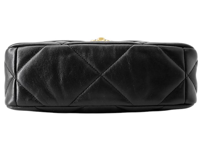 Chanel 19 Flap Medium in nappa nera Nero - vista 3