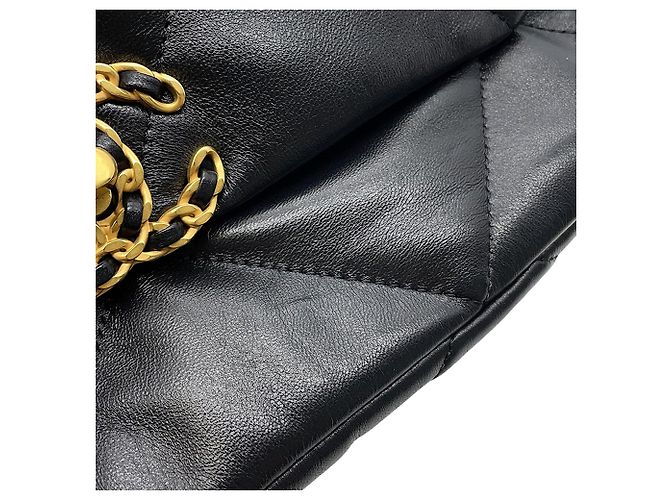 Chanel 19 Flap Medium in nappa nera Nero - vista 8