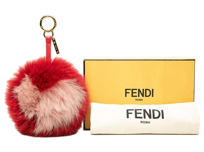 Fendi Charm per Borsa Pom Pom Cuore in Pelliccia di Volpe e Nappa Lucida Rossa Rosso - vista 5