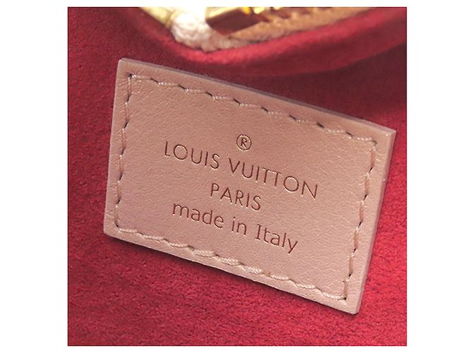 Louis Vuitton Pink Monogram Embossed Lambskin Fall In Love Sac Coeur Rosa - vista 5