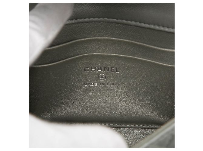 Chanel Mini CC Metallic Lambskin Top Handle Clutch con catena, argento - vista 5