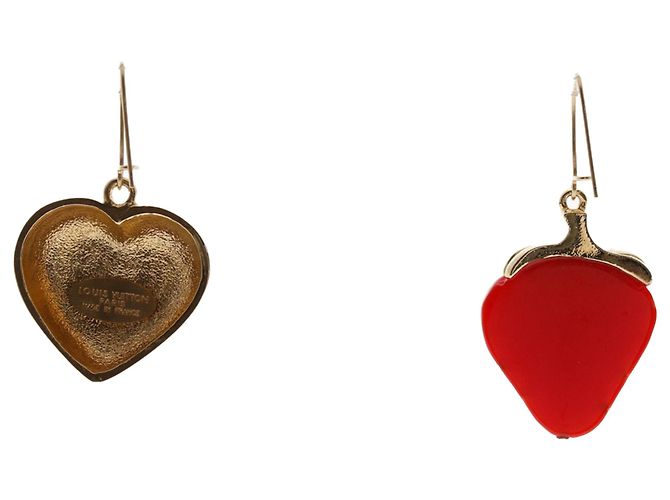 Orecchini Louis Vuitton Cuore Fragola in resina rossa placcata oro e strass Rosso - vista 2