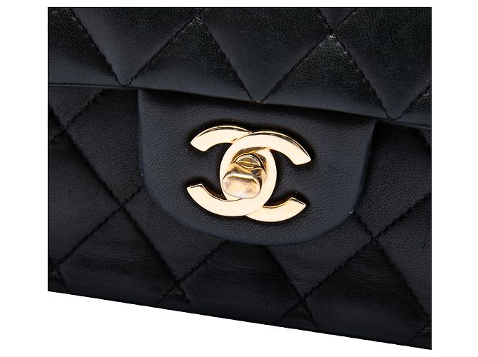 Chanel Black Medium Classic Lambskin Double Flap Nero - vista 5