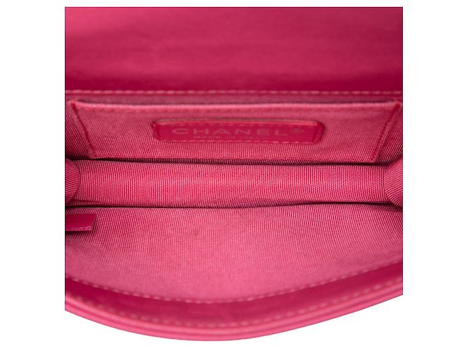 Chanel Pink Mini Ombre Acrylic and Patent Boy Brick Flap Rosa - vista 4
