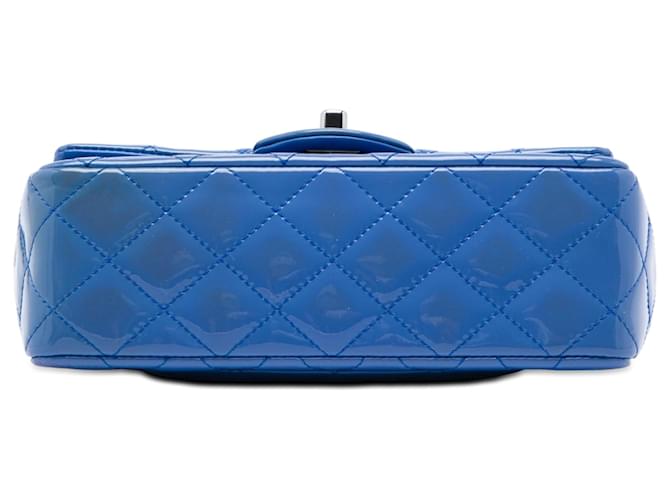 Chanel Blue Mini Rectangular Classic Patent Single Flap - vista 3