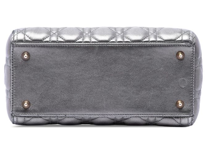 Dior Silver Medium Metallic Lambskin Cannage Lady Dior Argento - vista 3