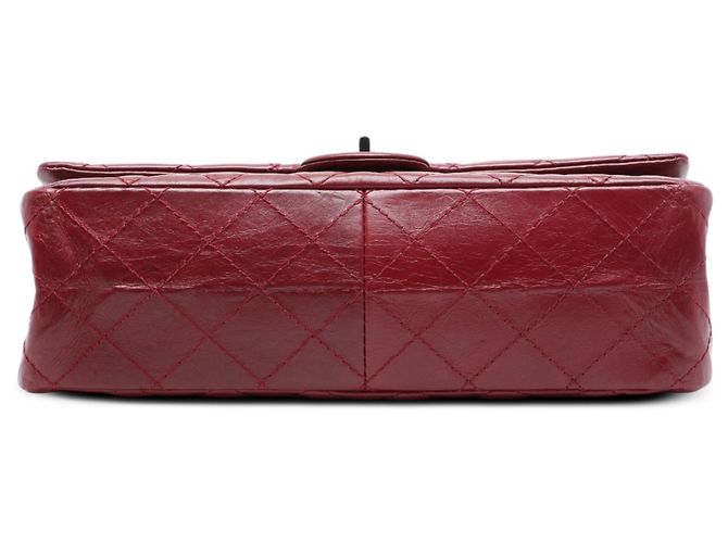 Chanel Red Quilted Aged Calfskin Reissue 2.55 Double Flap 226 Rosso Bordò - vista 3