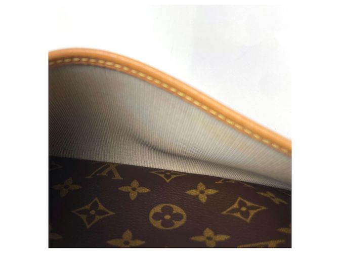 Borsa Louis Vuitton Trouville Marrone - vista 7