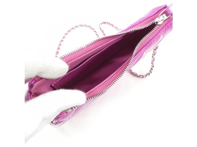 Borsa a tracolla Chanel AP3691 in pelle di capra rosa - vista 9