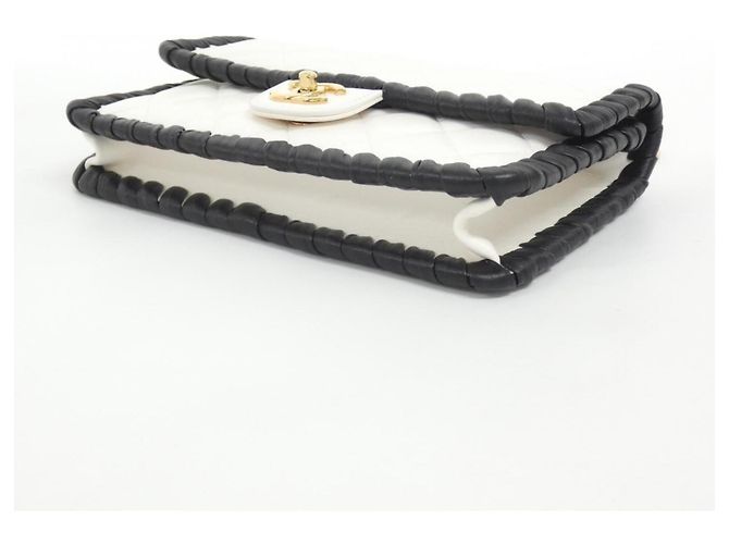 Portafoglio con catena Chanel AP5145 Nero Bianco - vista 3