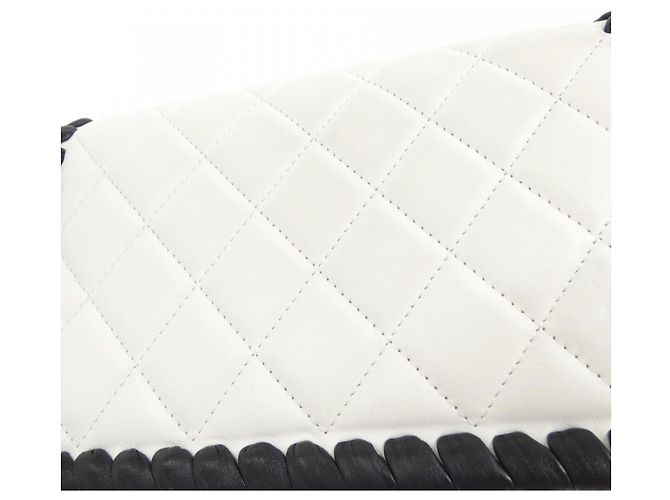 Portafoglio con catena Chanel AP5145 Nero Bianco - vista 5