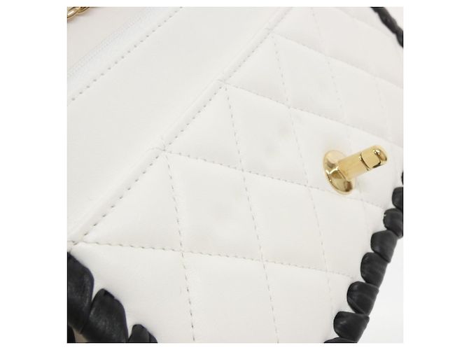 Portafoglio con catena Chanel AP5145 Nero Bianco - vista 9
