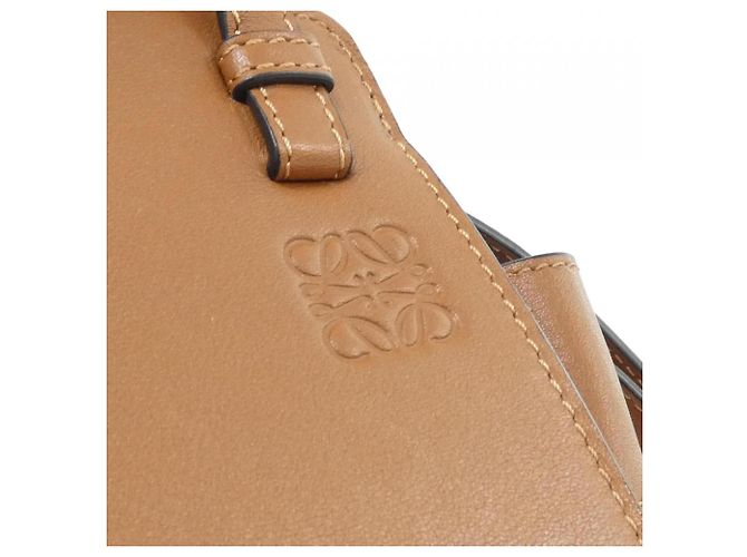 Mini Borsa a Tracolla Loewe Hammock con Coulisse Marrone - vista 5
