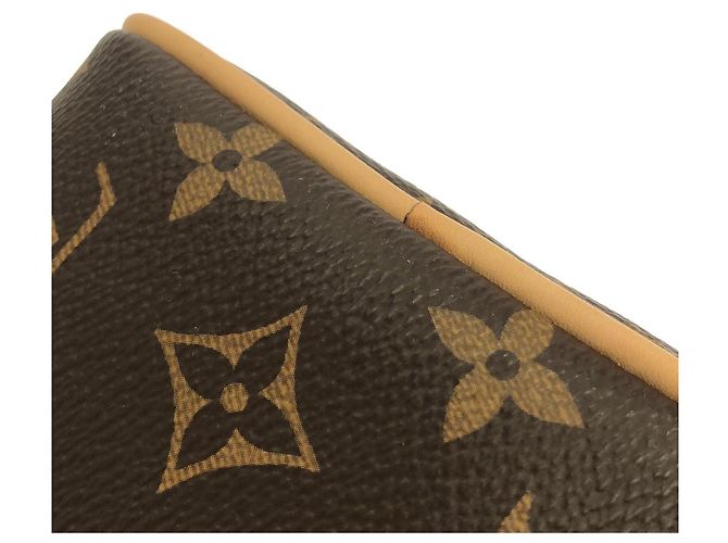 Necessaire Louis Vuitton Monogram Locker Marrone - vista 3