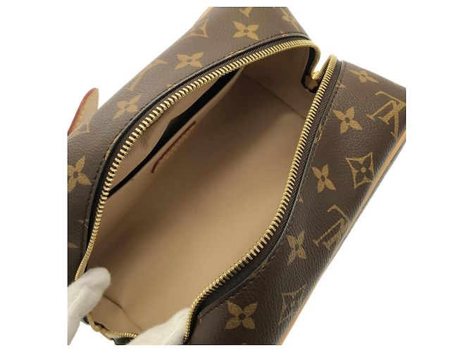 Necessaire Louis Vuitton Monogram Locker Marrone - vista 7