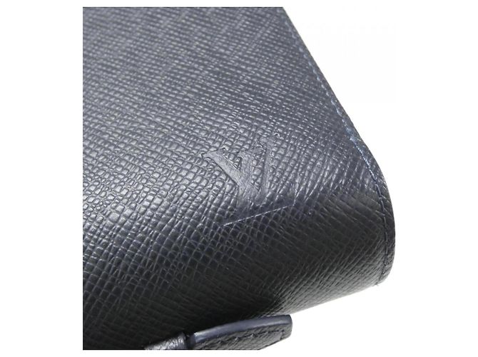 Louis Vuitton Taiga Zippy XL Bi-Fold Wallet Navy blue - view 5
