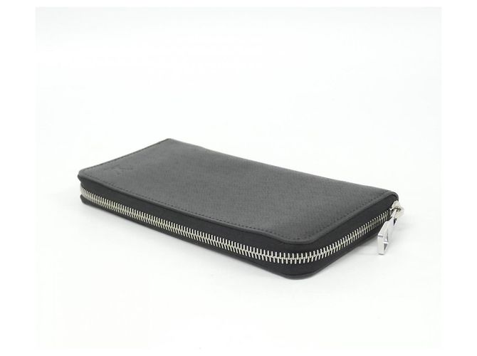 Louis Vuitton Taiga Zippy Wallet Black - view 3