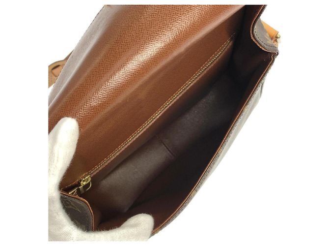 Sac à épaule Louis Vuitton Monogram Saint Cloud Marron - vue 7