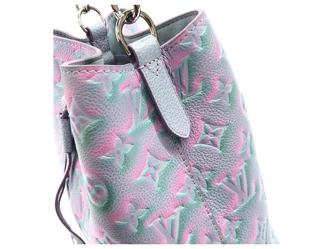 Néonoé Borsa a tracolla Louis Vuitton Monogram Empreinte Neo Noe BB Porpora - vista 5