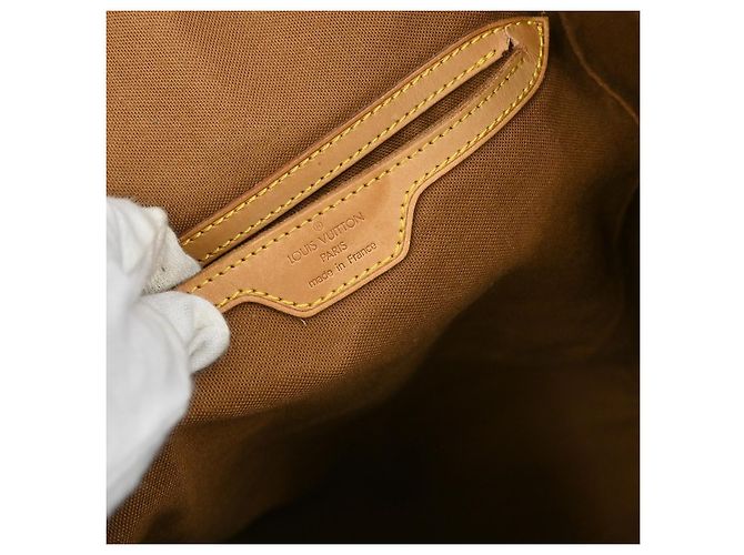 Louis Vuitton Vintage Montsouris Monogram Canvas GM Marron - vue 4