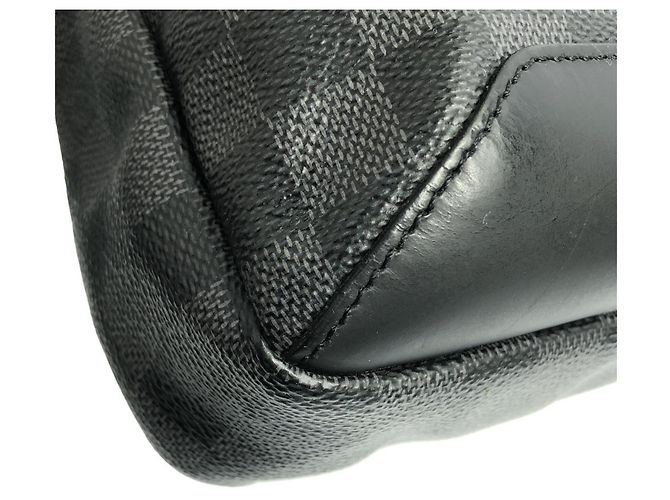 Borsa a tracolla Louis Vuitton Damier Graphite Avenue Grigio antracite Damier ebene - vista 3