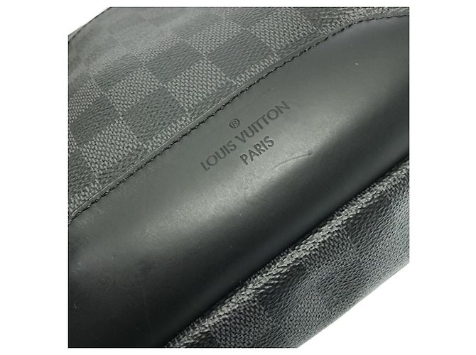 Borsa a tracolla Louis Vuitton Damier Graphite Avenue Grigio antracite Damier ebene - vista 4