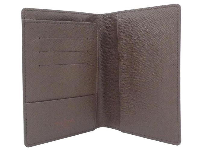 Louis Vuitton Damier Couverture Passeport Organizer Castaño - vista 3