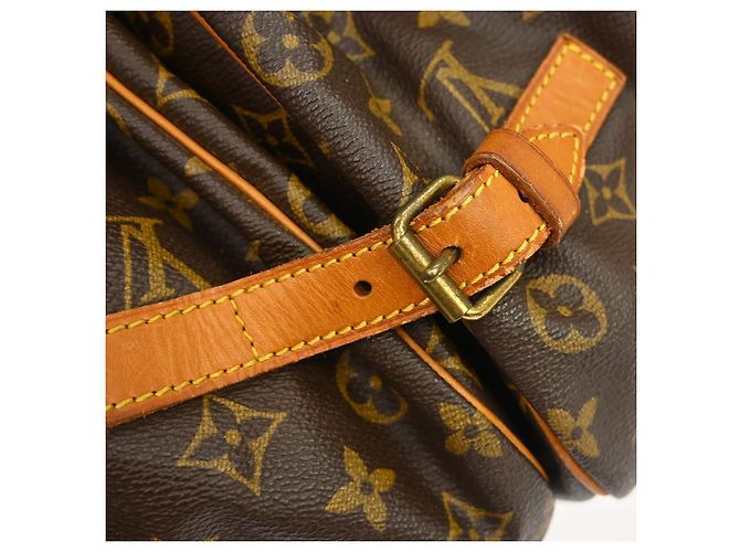 Louis Vuitton Saumur Monogram 35 Marrone - vista 6