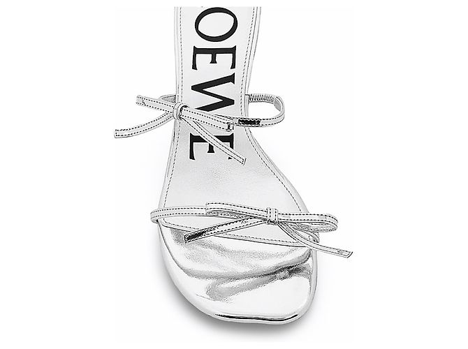 Sandali con tacco argentati Loewe con fiocco Argento - vista 11