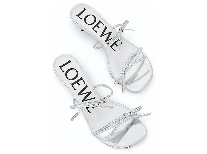 Sandali con tacco argentati Loewe con fiocco Argento - vista 4
