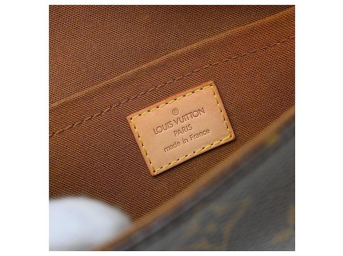 Louis Vuitton Marelle Waist Monogram Canvas Marrone - vista 4